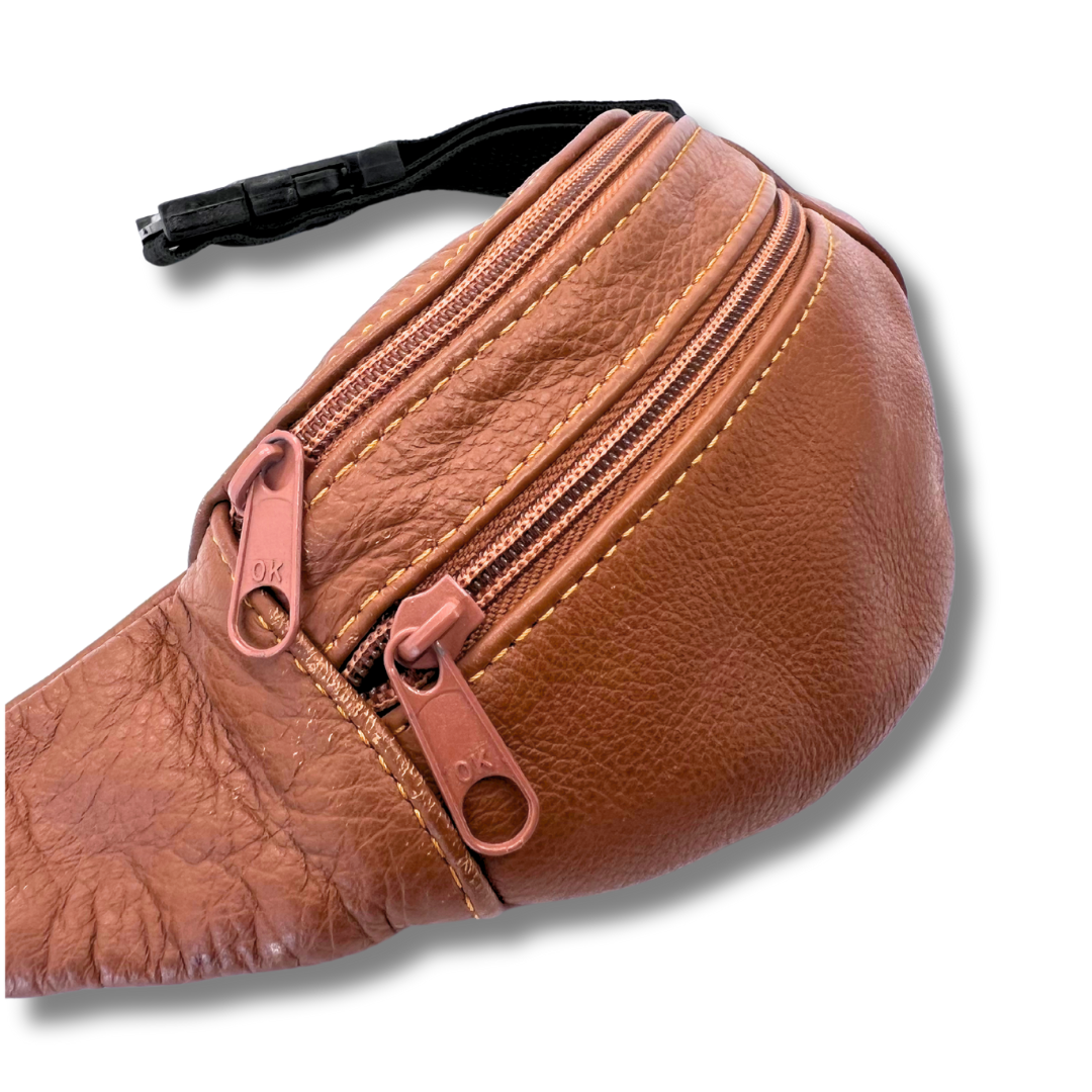 Stylish and durable leather waist bag for travel and everyday use