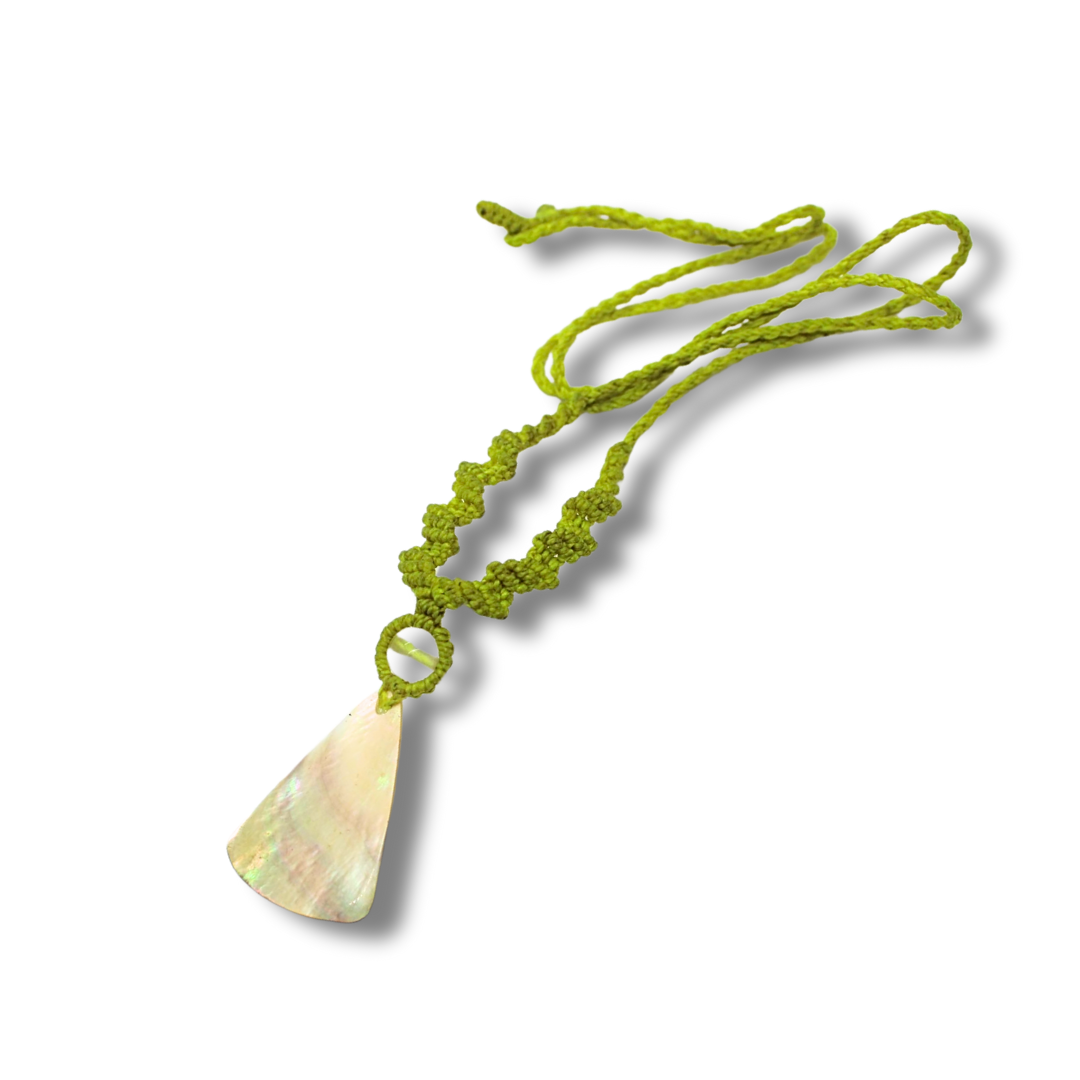 Beautifully Handcrafted Shipibo/Abalone Shell Pendant Awake Healer