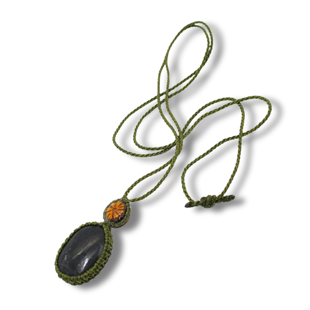 Beautiful Shipibo Pendant with Ayahuasca Vine and Vivianite