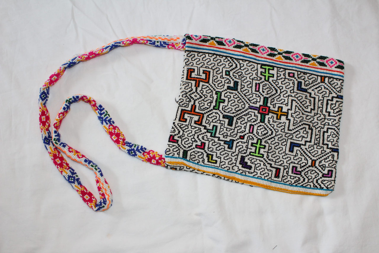 Shipibo/Icaro Handwoven Bag Awake Healer